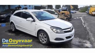 disassembly passenger cars Opel Astra Astra H GTC (L08), Hatchback 3-drs, 2005 / 2011 1.7 CDTi 16V 2009/11