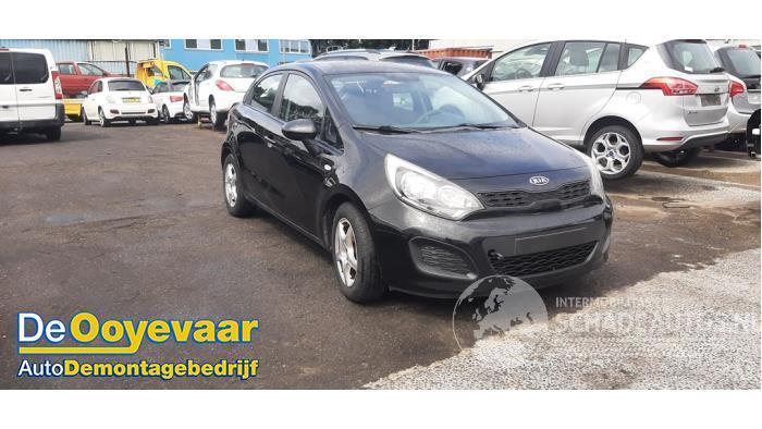 Kia Rio Rio III (UB), Hatchback, 2011 / 2017 1.4 CVVT 16V