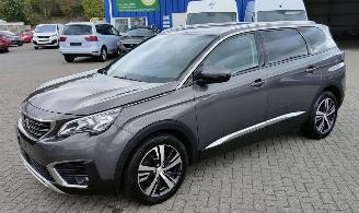 occasion passenger cars Peugeot 5008 Peugeot 5008 Allure topgepflegt ! 2019/4