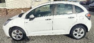 Citroën C3 Citroën C3 Exclusive pano 1,2 60 kw picture 2