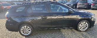 Fiat Tipo Fiat fiat tipo 1,4 navi lichte rijdende schade picture 6