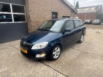 Coche accidentado Skoda Fabia  2012/1
