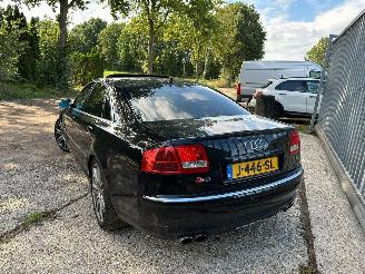 Audi S8  picture 3