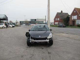 Coche accidentado Peugeot 208  2019/2