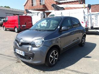 krockskadad bil auto Renault Twingo  2018/3