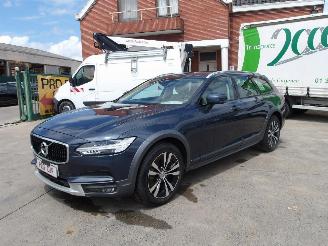 Unfallwagen Volvo V-90  2020/2
