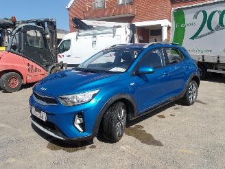 skadebil auto Kia Stonic  2022/6