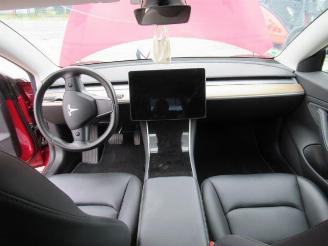 Tesla Model 3  picture 13