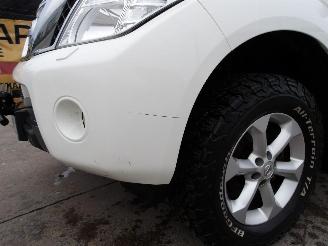 Nissan Navara  picture 10