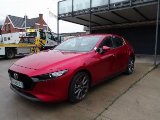 Coche accidentado Mazda 3  2021/6