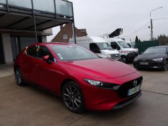 Mazda 3  picture 3