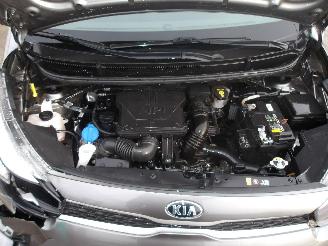 Kia Picanto  picture 14