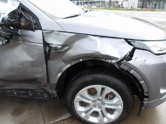 Land Rover Discovery Sport 2.0 P200 picture 13