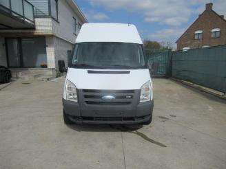 krockskadad bil auto Ford Transit  2010/2