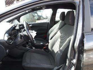 Ford Fiesta ST LINE picture 17