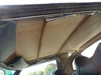 Mercedes 200-280 R 107 picture 34