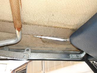 Mercedes 200-280 R 107 picture 35
