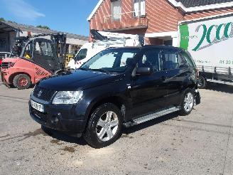 damaged passenger cars Suzuki Vitara  2009/2