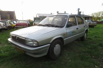 škoda osobní automobily Alfa Romeo 33 1.5 BENZINE OP GRIJS KENTEKEN !! UNIEK 1985/1