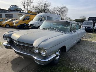 krockskadad bil auto Cadillac Fleetwood V8 6400cc sedan 1960/1