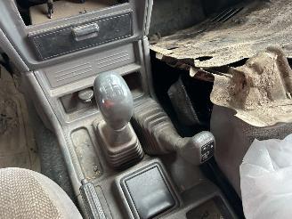 Mitsubishi Pajero 2.5 GLX HIGHROOF AIRCO 4X4, 4WD picture 12