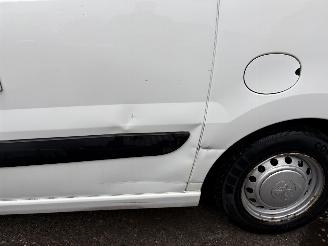 Peugeot  EXPERT 227 1.6HDI 16V-90 CAMPER / KAMPEERAUTO / MOBELHOME AIRCO picture 26