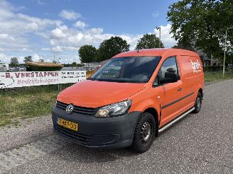 krockskadad bil bedrijf Volkswagen Caddy maxi 1.6 TDI MAXI UITVOERING 2011/1