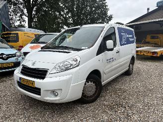 krockskadad bil bedrijf Peugeot Expert 227 1.6 HDI L1H1 Pro MOTOR SCHADE !!! MOTOR UNFAL !!! 2015/3