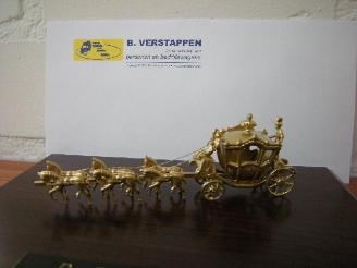 krockskadad bil aanhanger Merker   1901/2