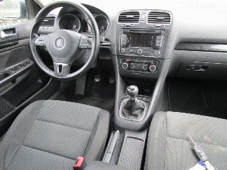 Volkswagen Golf 1.6 TDI Navi Clima picture 13