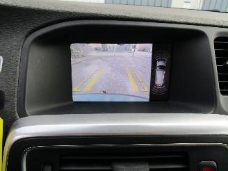 Volvo V-60 2.4 D6 AWD Camera Navi Leder Schadevrij picture 10
