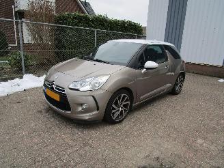 Unfallwagen Citroën DS3 1.6 Clima Radio/CD 129.000 KM 2011/1