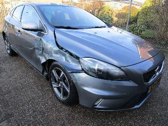 Volvo V-40 1.5 T2 Automaat R-Design Camera Navi 161.000 KM picture 6