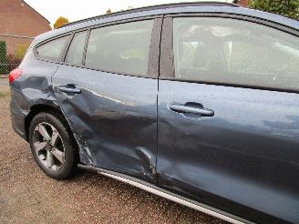 Ford Focus 1.0 Hybr. Camera Navi Clima 6-Bak picture 7