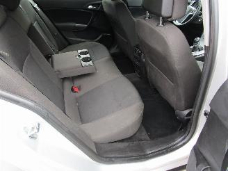 Opel Insignia 1.6T Navi Clima 6-Bak picture 16