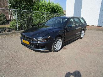 krockskadad bil auto Mitsubishi Galant 2.0 GLXI Airco 2000/6