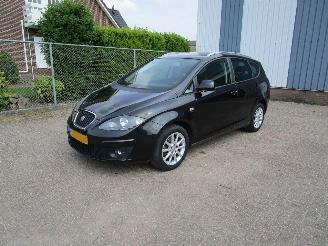 krockskadad bil auto Seat Altea xl 1.2 TSI Navi Clima 6-Bak 2010/4