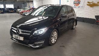 Vaurioauto  passenger cars Mercedes B-klasse  2017/9