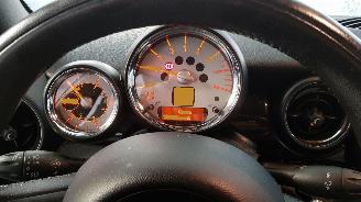 Mini Cooper 1.6 16V COOPER Cabrio  BENZ 1.598CC 90KW 122 PK picture 9