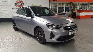 uszkodzony samochody osobowe Opel Corsa 1.2 TURBO 12V AUT 4DRS BENZ 1.199CC 96KW 131PK 2023/5