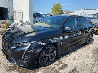 Coche accidentado Peugeot 308 SW 1.6 180 GT Pack HYBRIDE AUT Business BJ 2022 96594 KM 2022/6