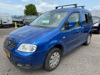 Damaged car Volkswagen Caddy 1.6 Comfortline 5p. 2010/1