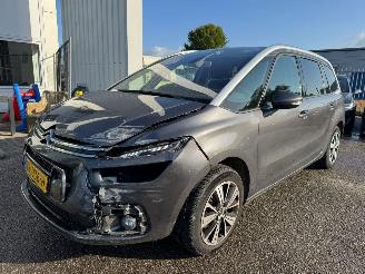 Coche accidentado Citroën C4 Picasso 1.2 PureTech Business 7 Personen 2018/9