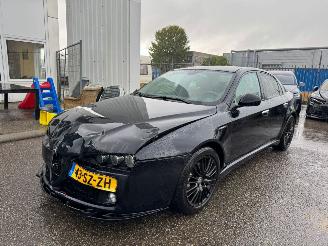 skadebil auto Alfa Romeo  159 2.2 JTS Distinctive BJ 2006 202.113 KM 2006/6