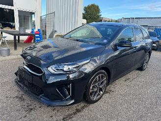 Damaged car Kia Ceed Sportswagon 1.5 T-GDi MHEV GT-Line Edition AUTOMAAT 2021/7