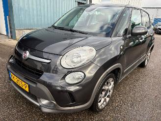 Schadeauto Fiat 500L 0.9 TwinAir Trekking BJ 2016 84.139 KM 2016/9
