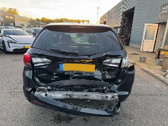 Opel Astra 1.4 TURBO AUTOMAAT Online Edition picture 4