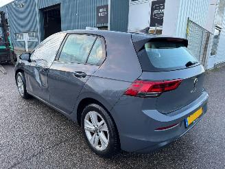 Volkswagen Golf 1.0 eTSI Life AUTOMAAT picture 3