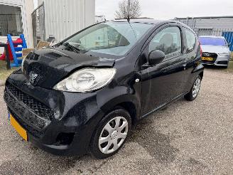 Coche accidentado Peugeot 107 1.0-12V XR BJ 2010 147.936 KM 2010/6