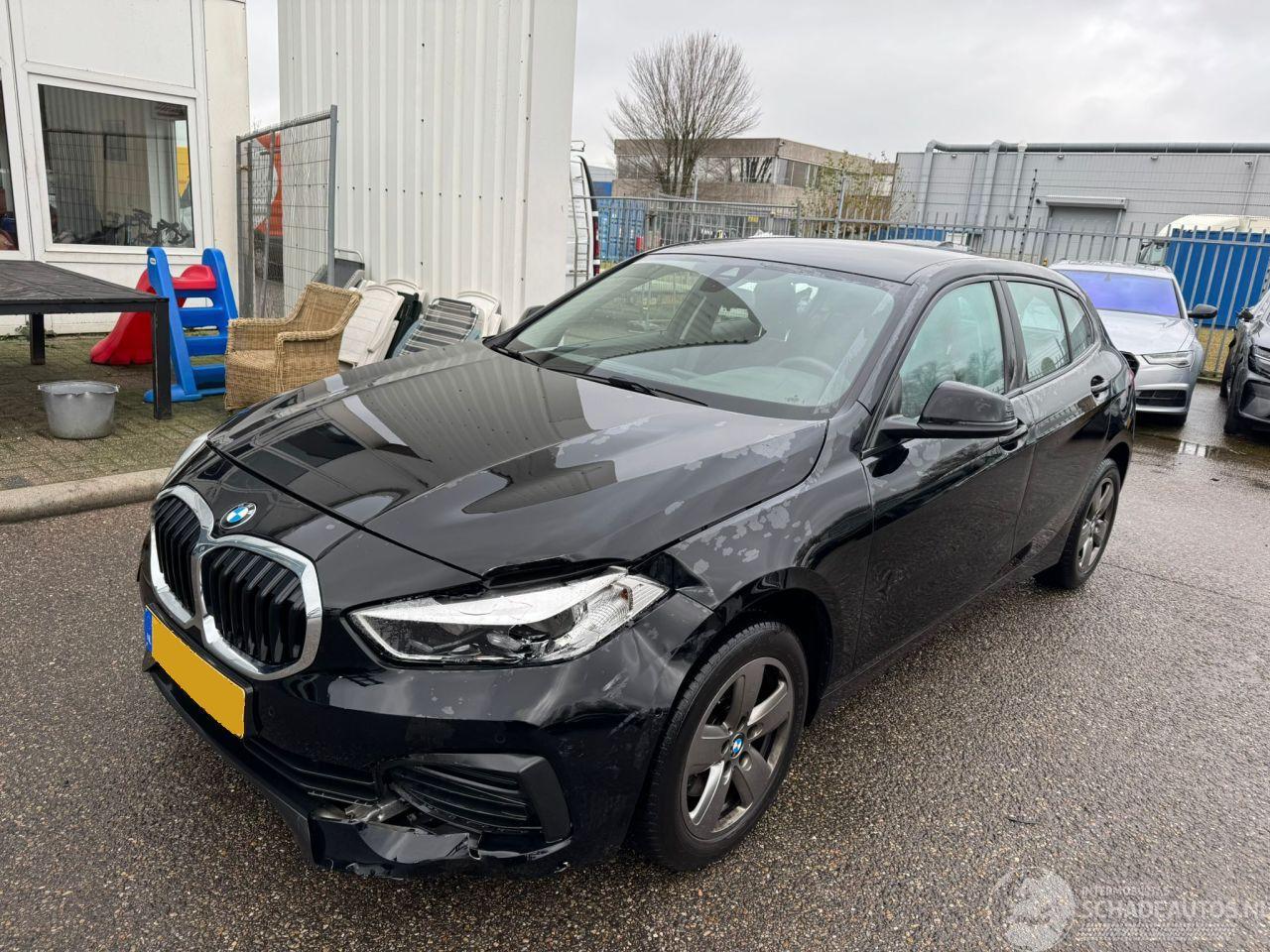 BMW 1-serie 116i AUTOMAAT Introduction Edition BJ 2023 78510